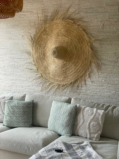 Chapeau mural en feuilles de palmier pour décoration bohème
