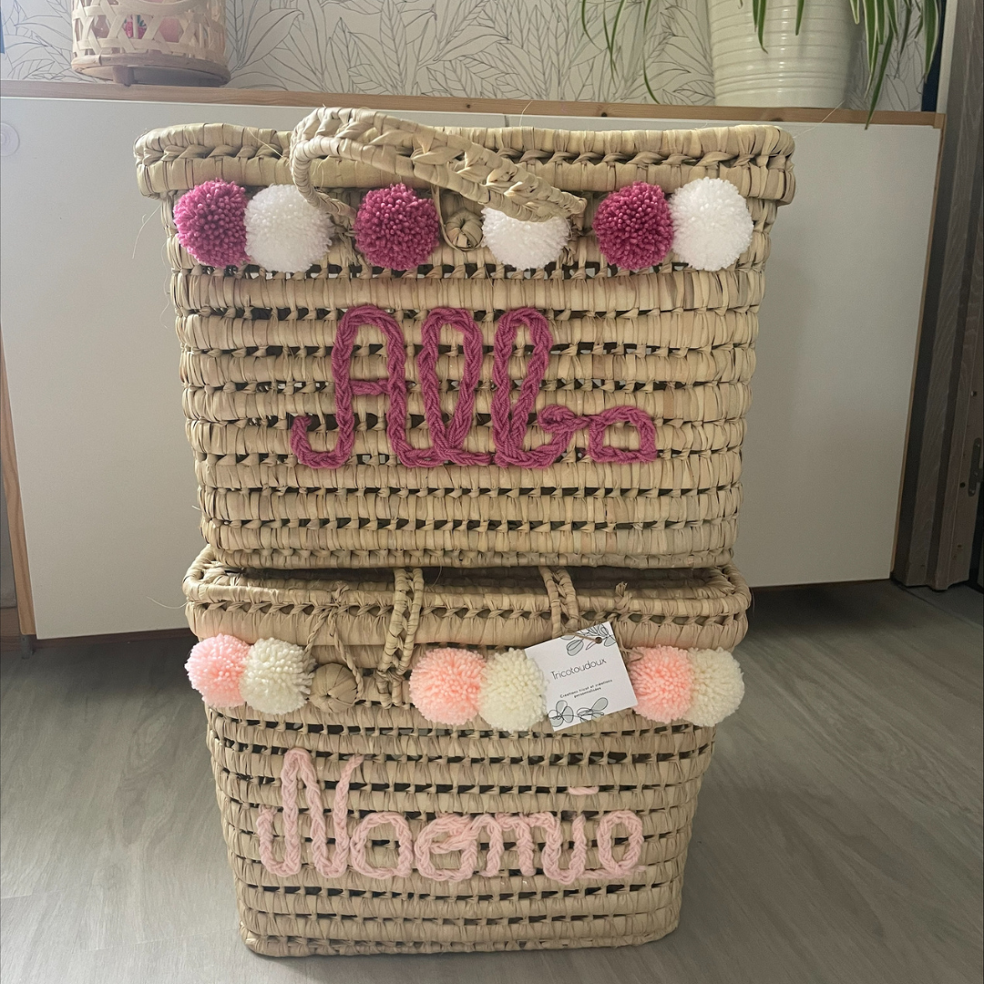 Malle 48 cm personnalisée avec pompons