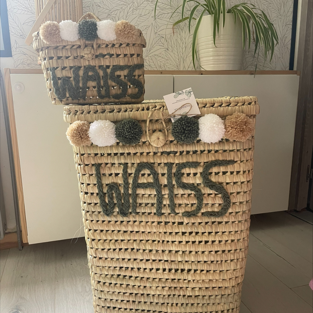 Malle carrée haute en feuilles de palmier personnalisée avec prénom Waiss